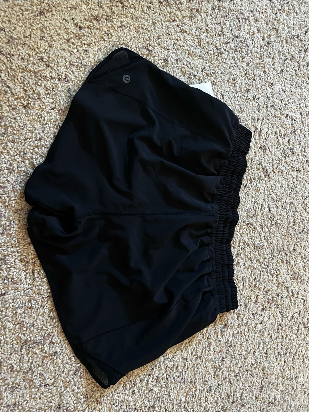 Lululemon Hotty Hot Shorts - Picture 2 of 4